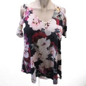 Floral Cold Shoulder Top